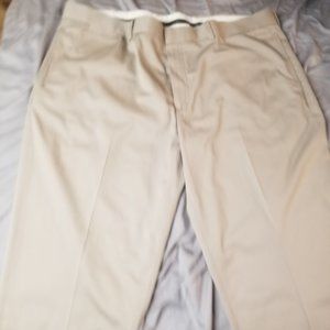 LL Bean Standard Fit Dress Pants Men's Size 44